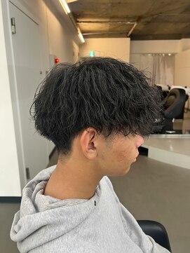 プルーブトウキョウ 渋谷(PROVE TOKYO) 爽やか無造作ツイストスパイラルメンズマッシュ