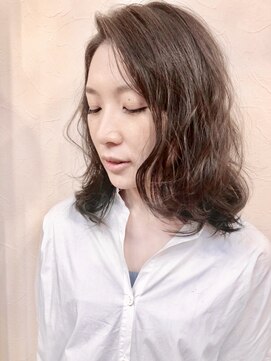 美容室 スイミー(Swimmy) 外ハネレイヤースタイル