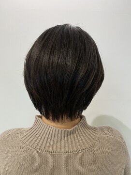 アドラーブル 松崎店(adorable) 30代40代☆小顔見せ耳掛けハンサムショート