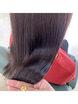 シュウ 高浜店(Shu) レッドブラウン♪