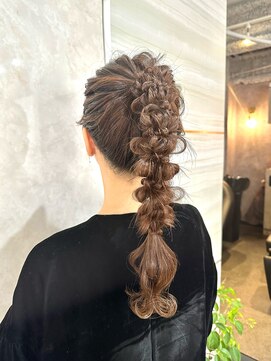 エルバイラビス 大宮(elu by lovis) 《ゆい》編みおろし/前髪パーマ/結婚式ヘア/大宮