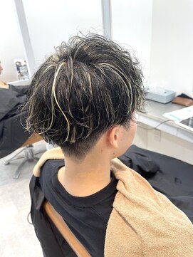 ロミーオム 本厚木(ROMMY. Homme) 女性も○メッシュキャップハイライト　メンズカット