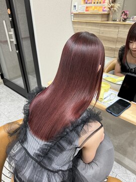 シカ 神戸三宮元町店(Cica) 髪質改善 UPTOGLOSS 三ノ宮 神戸 赤髪 ストレート 艶々 元町