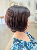 30代40代50代：エレガントグラデーションボブ
