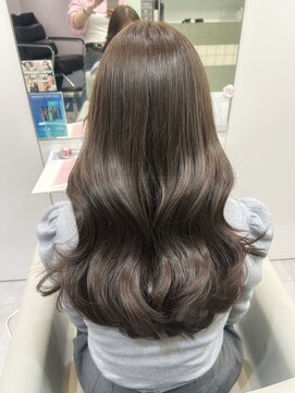 アール 横浜(R) MAKI【艶感/グレージュ/透け感カラー/ぷつっとライン】