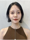 顔周りレイヤーカットグレージュカラーくびれボブショートカット