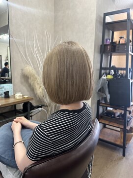 アルレン(Allen) ミルクティーベージュ【切りっぱなしボブ/宇都宮】