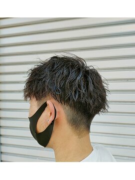 ライズ 綾瀬店(RISE) 【超簡単セット可能】刈り上げゆるめツイストスパイラルパーマ