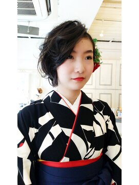 美容室ピュール(PUUR) 華やかショートスタイル♪