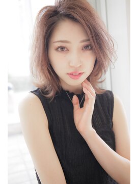 フィノンヘアメゾン(finon hair maison) 外ハネ ネオウルフ ピンクベージュ