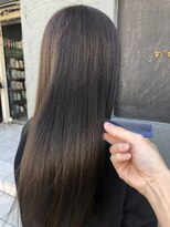 ベレッタ 枚方店(veretta.)&nbsp;ロングの冬カラー/30代/40代/50代（田村良平）/ツヤ髪/髪質改善