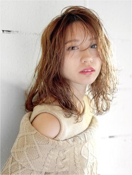 ミューシェレゴ(meauche...lego) 濡れた質感が色っぽい