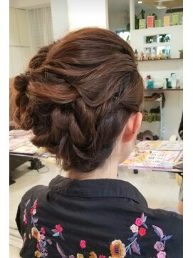 せき美容室 ツーポイントカール