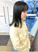 ぱつっとカット×オリーブグレージュ