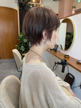 トワ(toi) ショート×ピンクグレージュ【横浜/横浜駅】