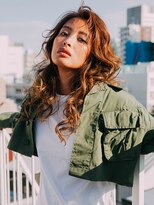 スタリー(Starry)&nbsp;かきあげロングウエーブ20代/30代/40代/ハレマチ通り