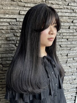 ハイバレーヘアーメゾン(HIGH VALLEY HAIRMAISON) ロングレイヤー黒髪ロングブルーブラック岡山南中央町