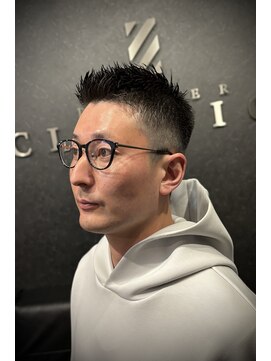 バーバークラシックス(BARBER CLASSICS) 刈り上げベリーショート