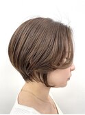 大人可愛いひし形ハンサムショートボブ前下がり