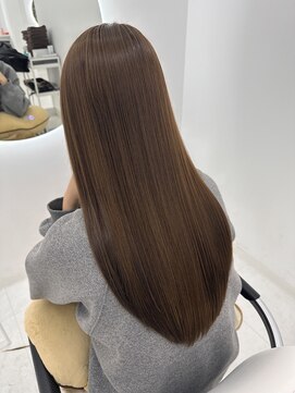 アイニ 大阪上本町店(aini) アディクシー/ブリーチなし/透明感/ツヤ/モカベージュ