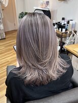 ファヴォリヘアー(favori hair)&nbsp;Shadow roots