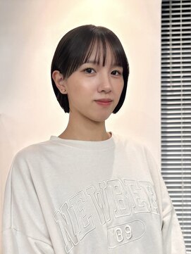 エニエンメイクス 立川(ENIEN MAKE'S) ミニボブ、切りっぱなしボブ