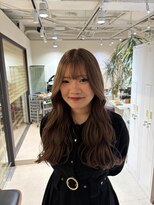 サラジュ 梅田店(SARAJU)&nbsp;saraju オオミ　ミルクティーブラウン　ロングレイヤー