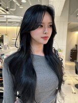 リー 四ツ橋(Lee)&nbsp;レイヤーカット/韓国風/外国人風/顔周り/透明感カラー