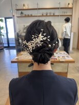 オートル 綱島店(AUTRE by FUGA hair) 飾りでより豪華*大人上品シニヨン