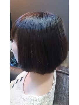 美容室 癒 艶ボブ