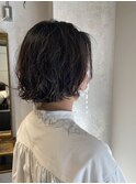 【eddie】ウェーブ切りっぱなしボブ