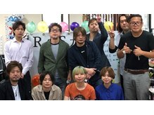 R&S九州 松原店の雰囲気（R&S九州スタッフ集合）