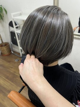 プライズ アイリス 池袋東口店(prize Iris) 白髪ぼかしハイライトイルミナカラーブリーチ池袋