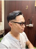 MEN'Sミドルスキンフェードセンターパートアッシュブラック
