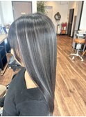 ハイライト/コントラストハイライト/グレージュ／担当　谷元