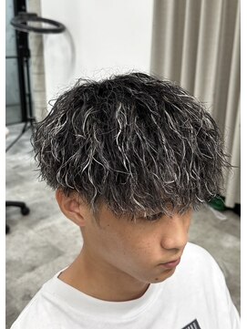 イーラ(era) マッシュツイスパマッシュメンズパーマ