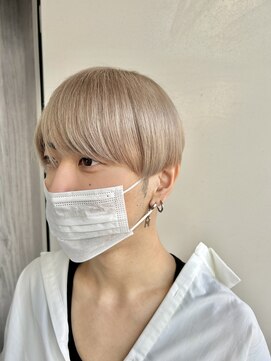 ラフィット 香椎(lafit) メンズホワイトミルクティーベージュ ケアブリーチ髪質改善