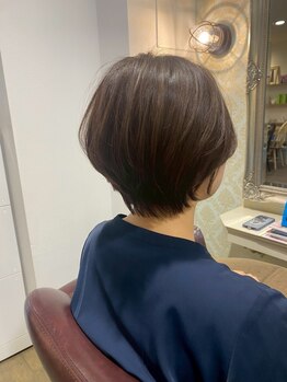 トワェモワ(Toi et moi)の写真/《経験豊富なStylistがマンツーマンで!》日に日に私らしいショートが好きになる"私のなりたい姿"を叶える♪