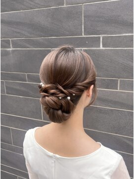 フェリーチェ(Felice) ブライダルヘア　結婚式ヘア　前撮りヘア　花嫁ヘア　シニヨン