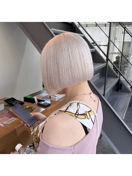 ザ ワイエスエイチ ストア(THE Y.S.H STORE) White silver