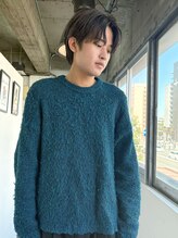 大分メンズ特化|色気と清潔感を引き出すセンターパート&パーマ