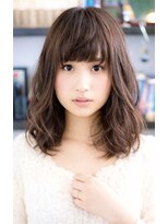 パレードヘア&nbsp;ローレイヤースウィングボブ