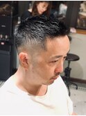 メンズ刈り上げサイドパートショートバーバー