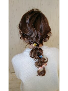 アイビス(AIBIZ) 編みおろし/カジュアル/アレンジ