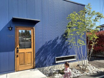 S Hair Make 【エスヘアーメイク】