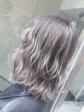 エリスホリエ(Eliss Horie) ラベンダーホワイティーベージュ