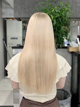 ロウル 渋谷(LOWRL) ホワイトブロンドベージュ/ケアブリーチ/ウルトワトリートメント