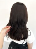 黒髪　韓国風ヘア　ミディアムヘア　艶トリートメント　ツヤ髪