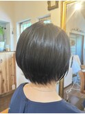 ショートボブ