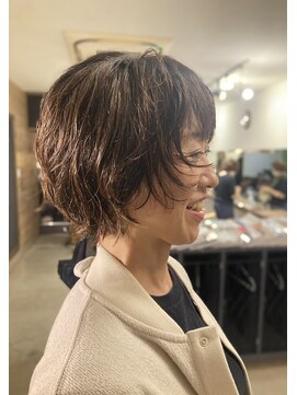 アミュレット バイ サファリ 西荻窪(AMULETTE BY SAFARI) 《お客様スタイル53》パーマと癖をいかして×マッシュショート